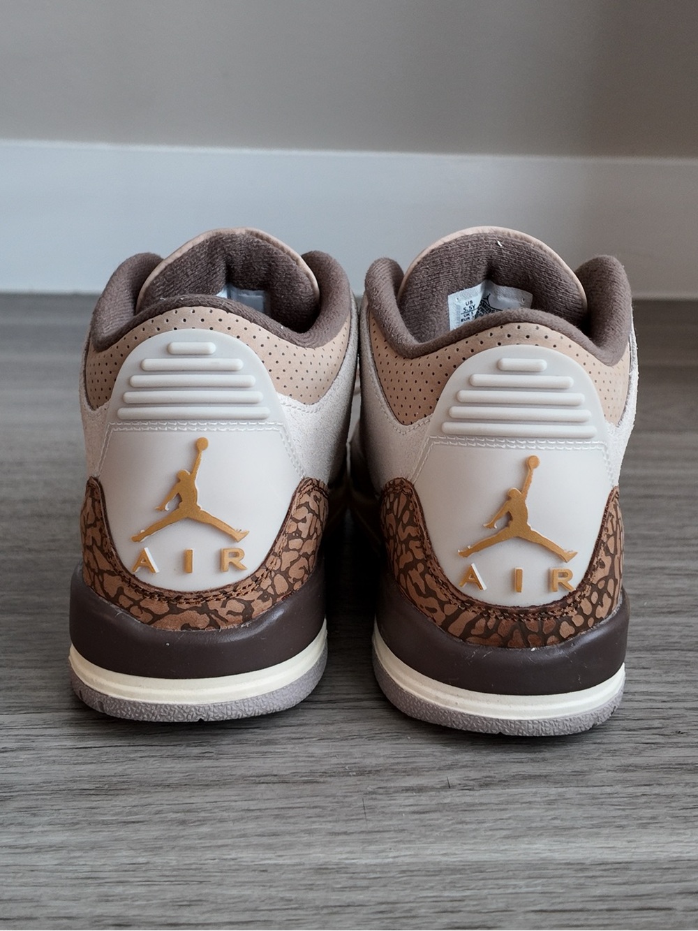 Jordan 3 Retro - Picture 6 of 7